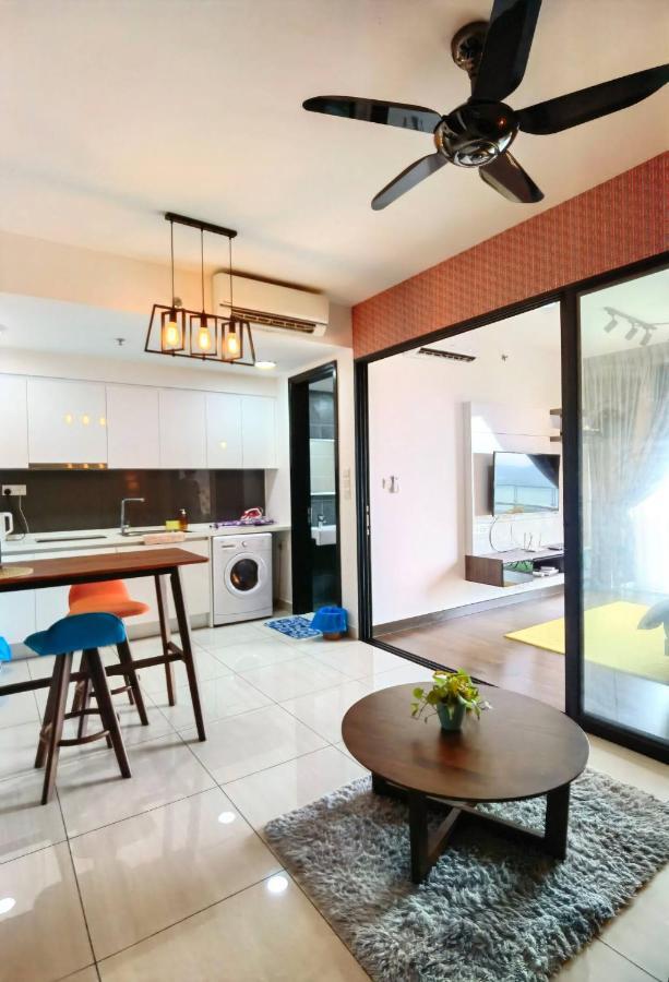 1519 Almas Suites Seaview Sunrise Netflix By Stay Nusajaya  Exterior foto